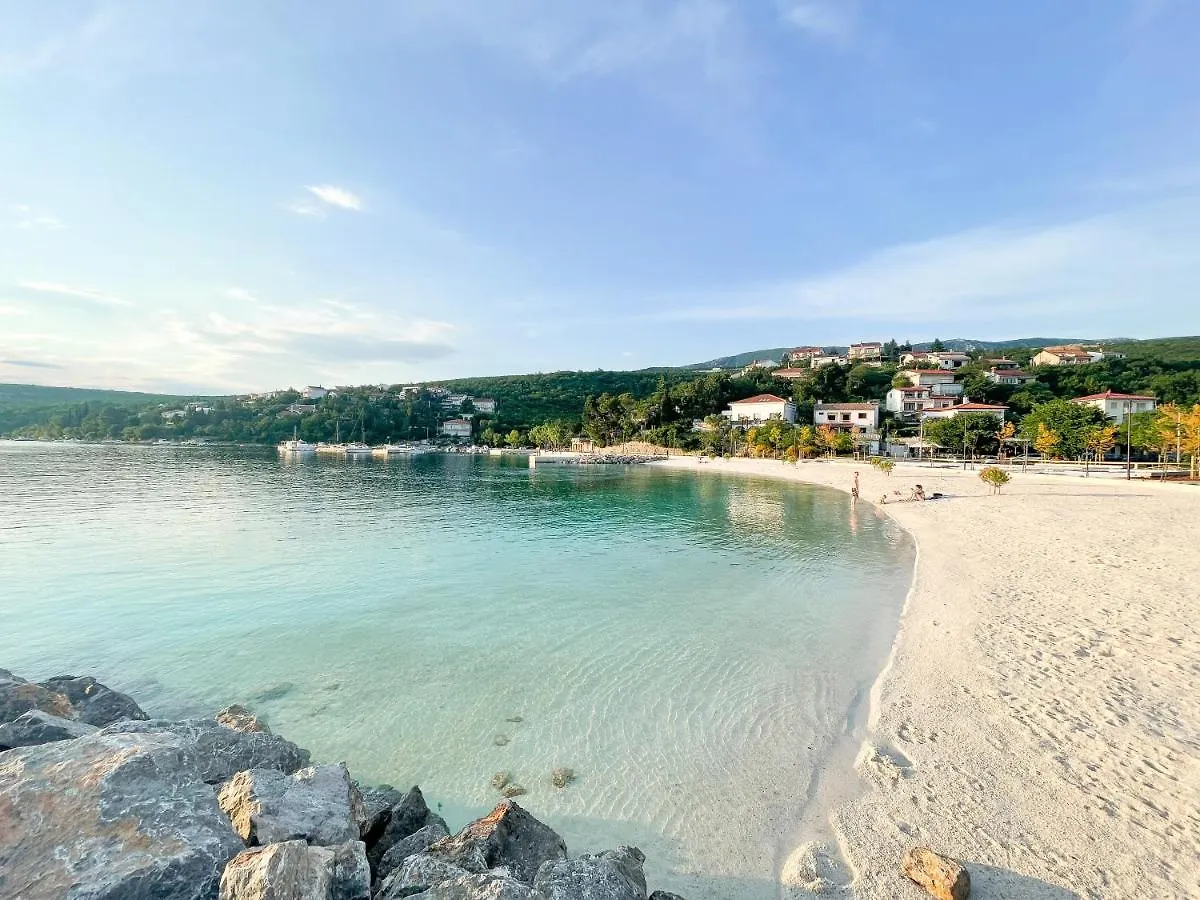 Apartman Blazina Jadranovo 0*,  Croatia